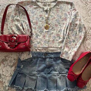 Vintage 90’s dainty cottagecore floral cropped cardigan